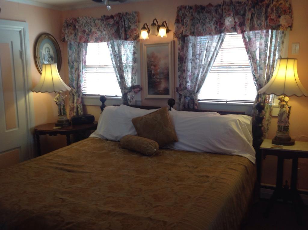 The Bradford Carver Guest House Provincetown Bilik gambar